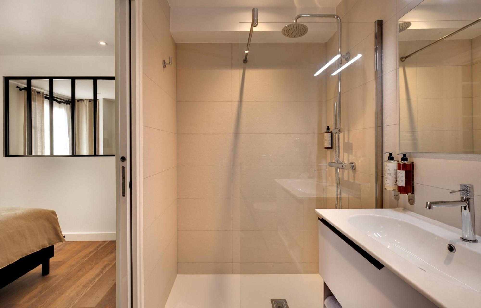 Les Appartements De Collioure Bilik gambar